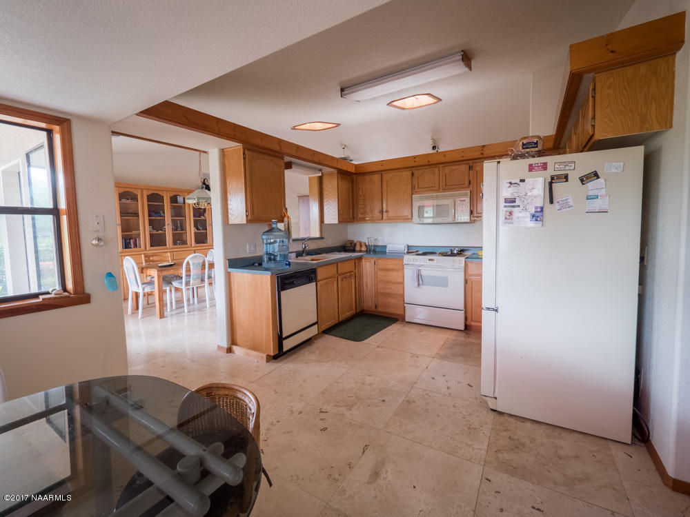 960 Roberts Road Clarkdale, AZ 86324 - Photo 11 of 25 960 Roberts Rd_Clarkdale_August_2017-110