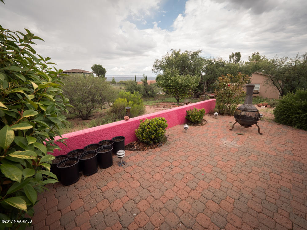 960 Roberts Road Clarkdale, AZ 86324 - Photo 17 of 25 960 Roberts Rd_Clarkdale_August_2017-110