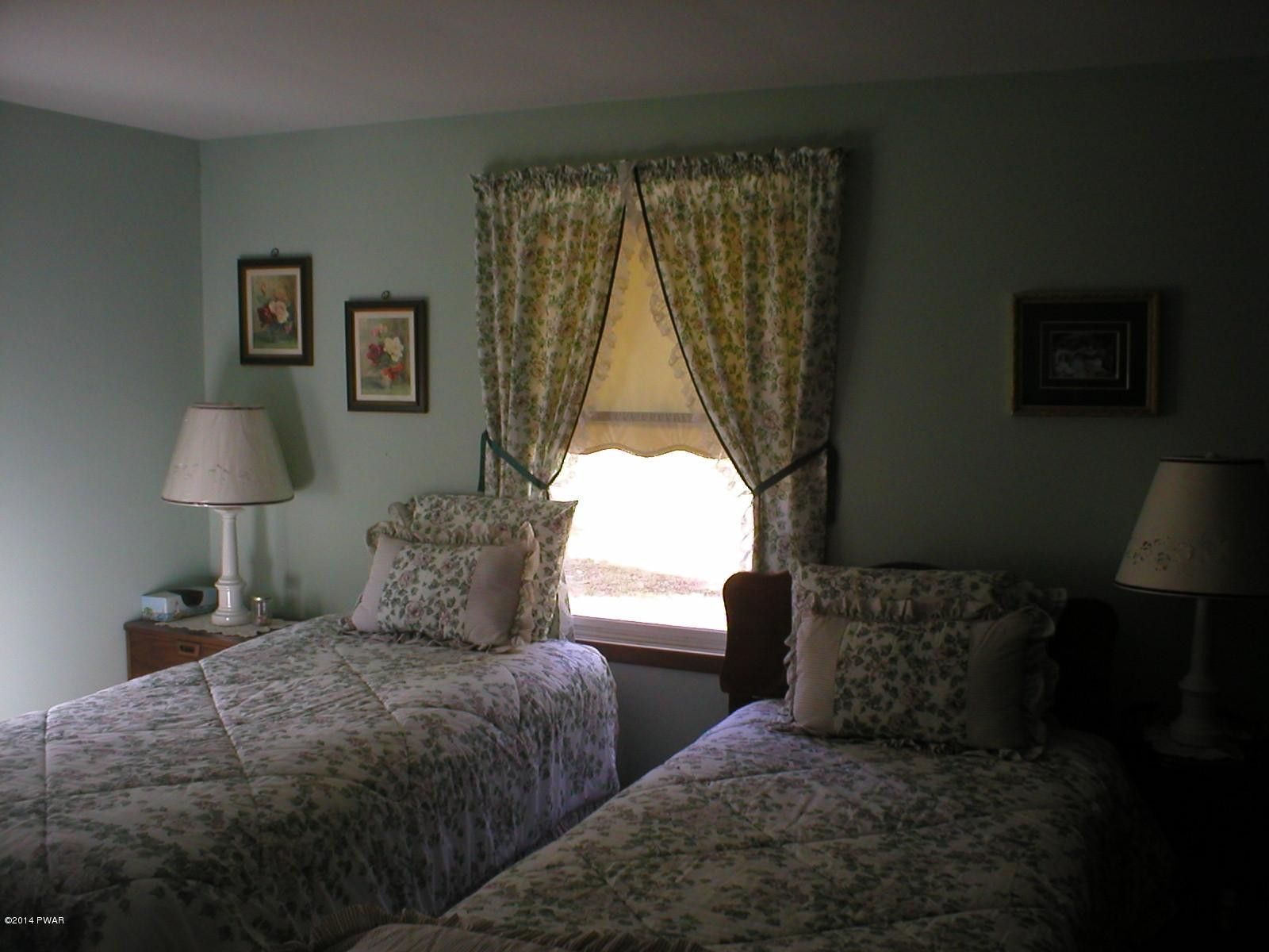 396 Little Walker Road Shohola, PA 18458 - Photo 35 of 50