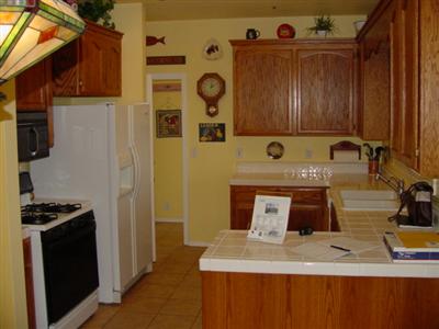 5178 Griffin Road Vacaville, CA 95688 - Photo 8 of 12 Kitchen with new dishwasher, gas stove