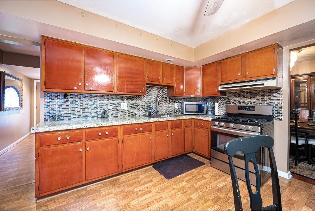 5454 Redwood Road Columbus, OH 43229 - Photo 14 of 43 Gallery Image 14