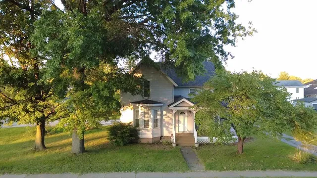 $324,900 | 312 North Cass Street, Berrien Springs, MI 49103