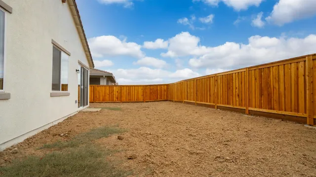 $512,950 | 1131 Camomile Drive, Plumas Lake, CA 95961