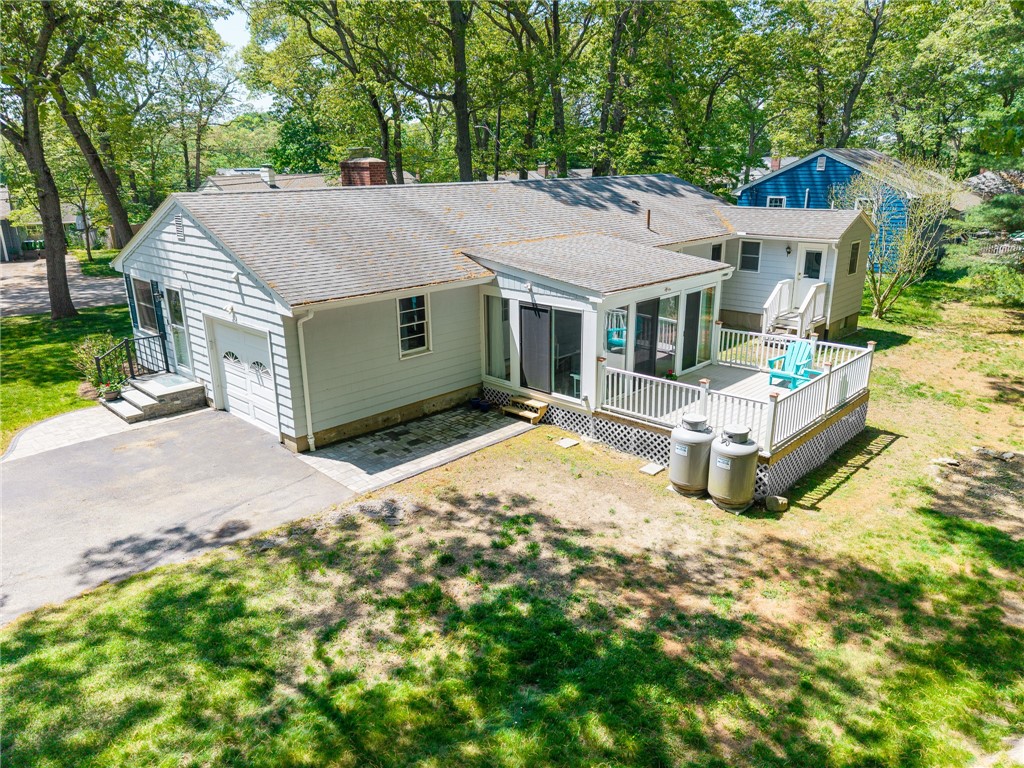 190 Brookhaven Road North Kingstown, RI 02852 - Photo 6 of 39
