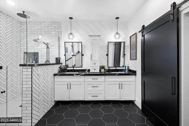 $735,000 | 721 North Pheasant Drive, Gilbert, AZ 85234