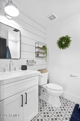 $735,000 | 721 North Pheasant Drive, Gilbert, AZ 85234