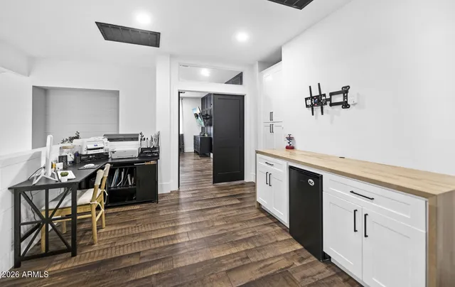 $735,000 | 721 North Pheasant Drive, Gilbert, AZ 85234