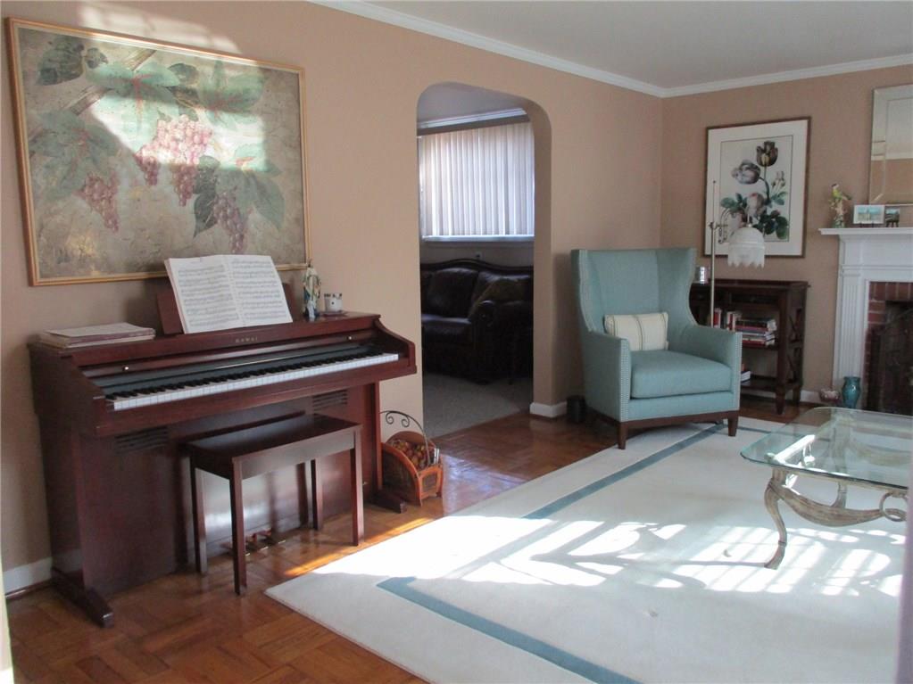 1066 Old Gate Road Blackridge, PA 15235 - Photo 3 of 19 Gallery Image 3