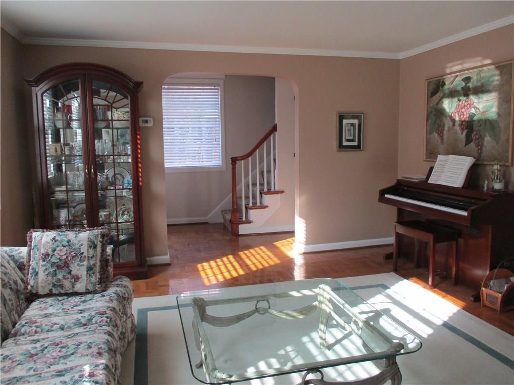 1066 Old Gate Road Blackridge, PA 15235 - Photo 4 of 19 Gallery Image 4