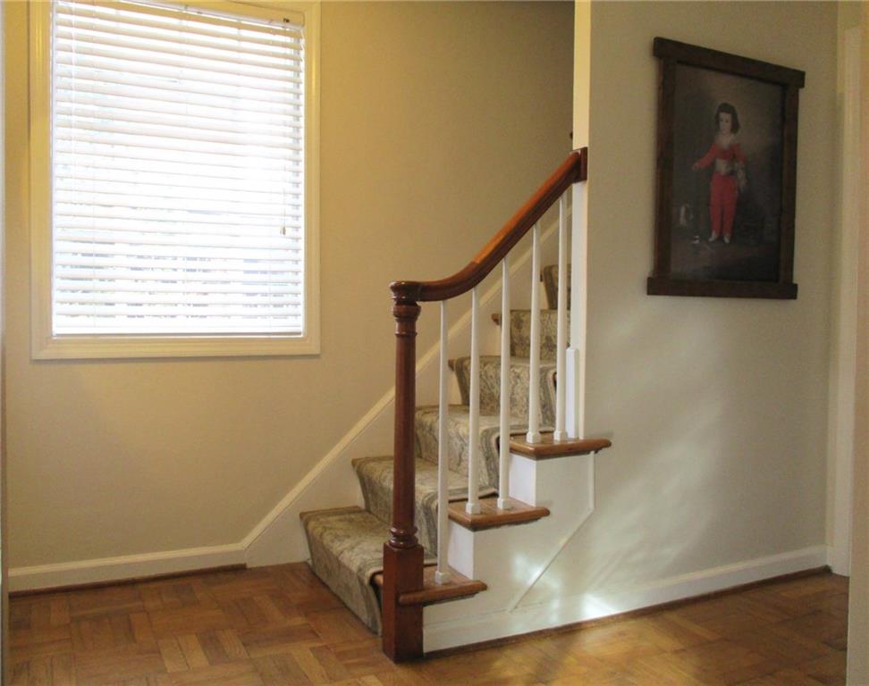 1066 Old Gate Road Blackridge, PA 15235 - Photo 5 of 19 Gallery Image 5