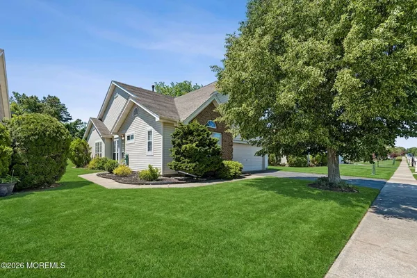 $413,000 | 170 Sylvan Lake Boulevard, Bayville, NJ 08721