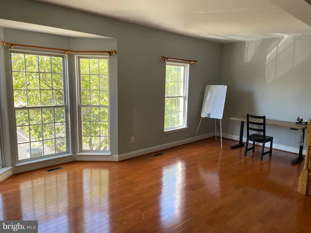 $3,200 | 21772 Willesden Jct Terrace, Sterling, VA 20166