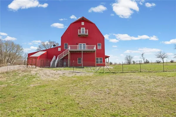 $1,100,000 | 2354 65th Street, Bronson, KS 66716