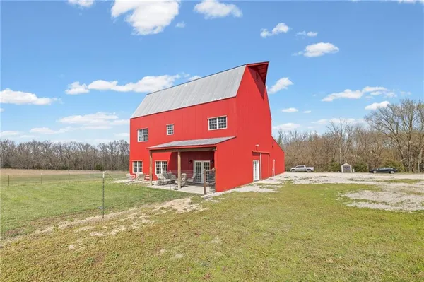 $1,100,000 | 2354 65th Street, Bronson, KS 66716