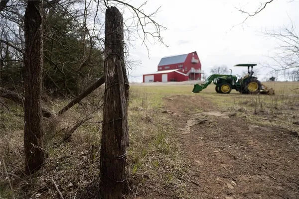 $1,100,000 | 2354 65th Street, Bronson, KS 66716