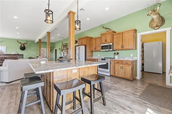 $1,100,000 | 2354 65th Street, Bronson, KS 66716