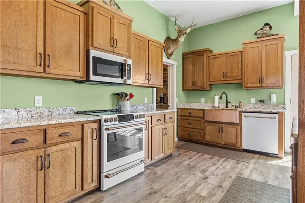 $1,100,000 | 2354 65th Street, Bronson, KS 66716