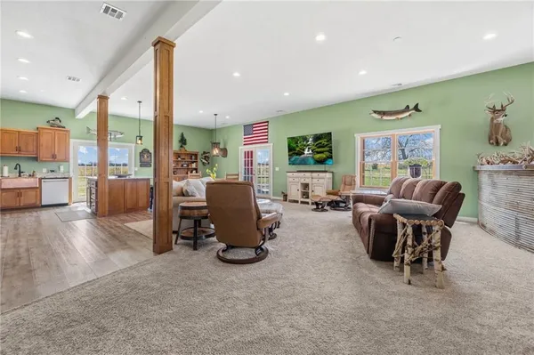 $1,100,000 | 2354 65th Street, Bronson, KS 66716