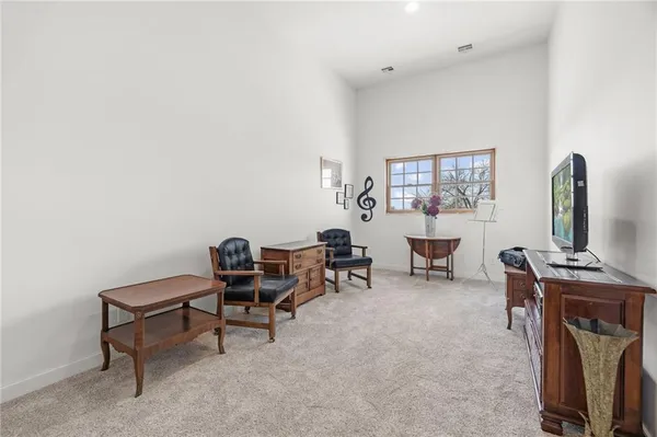 $1,100,000 | 2354 65th Street, Bronson, KS 66716