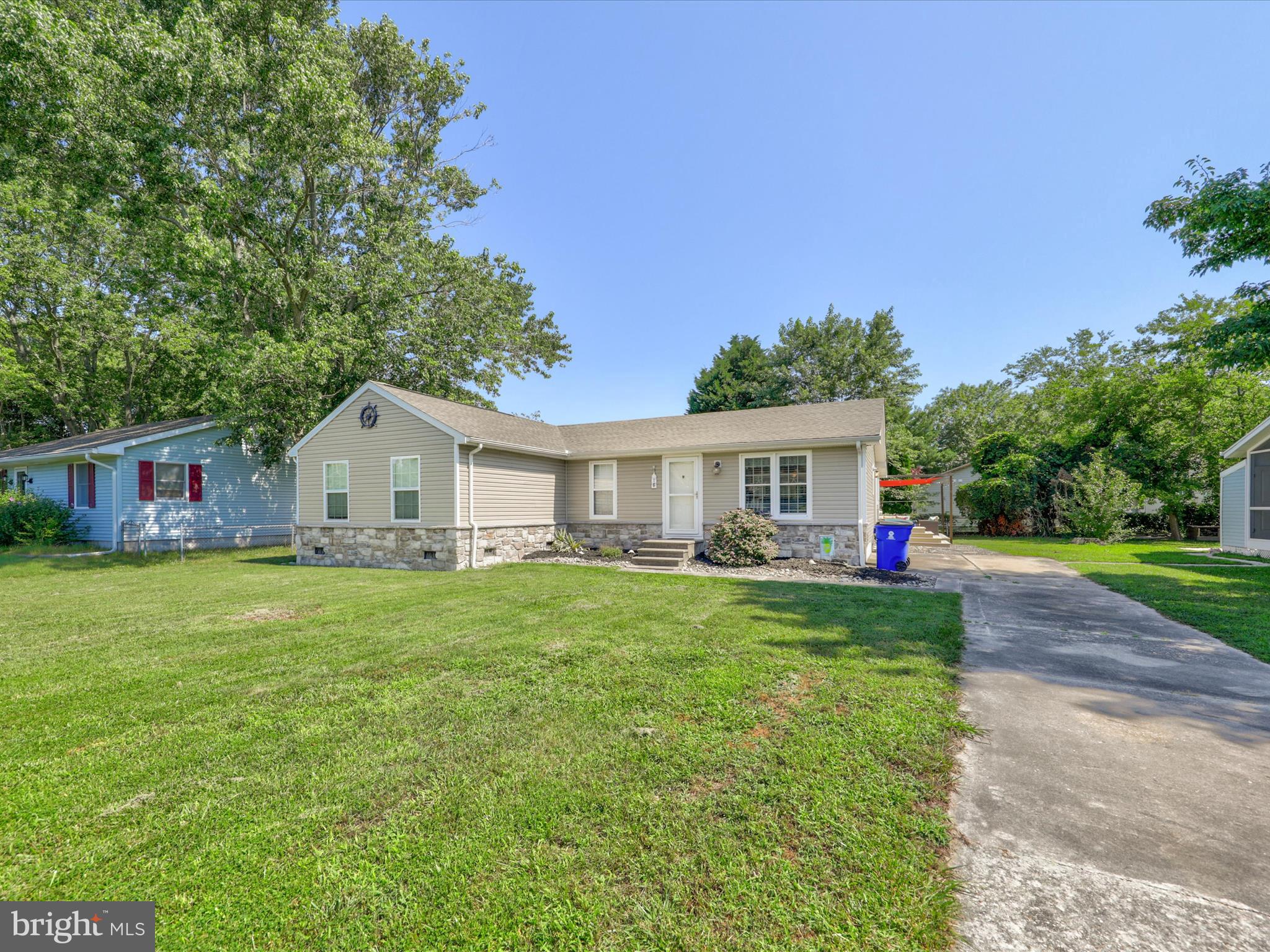 16 David Road Ocean View, DE 19970 - Photo 4 of 30