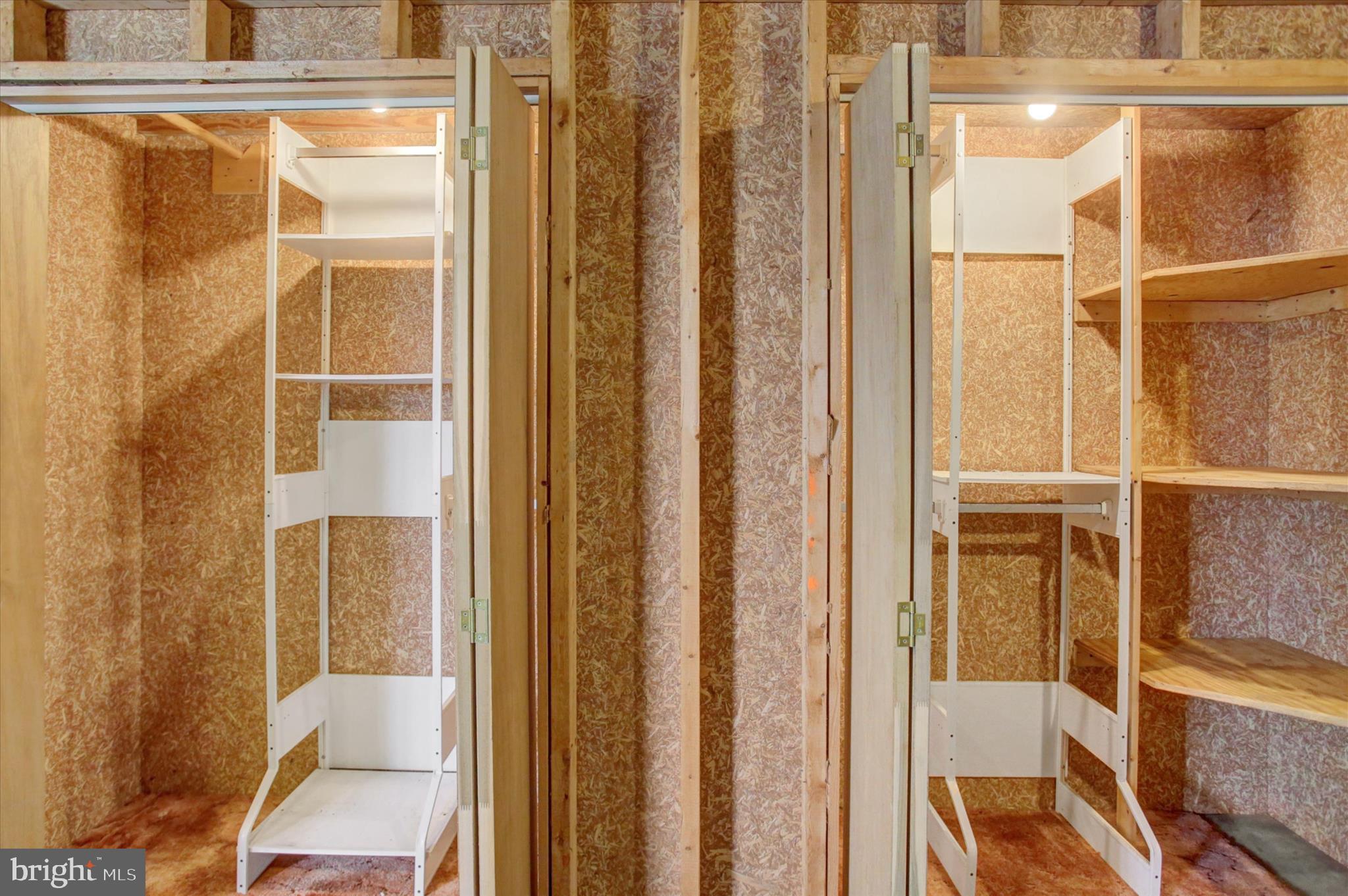 18514 Indian Cottage Road Hagerstown, MD 21742 - Photo 44 of 56 a bathroom with a glass shower door