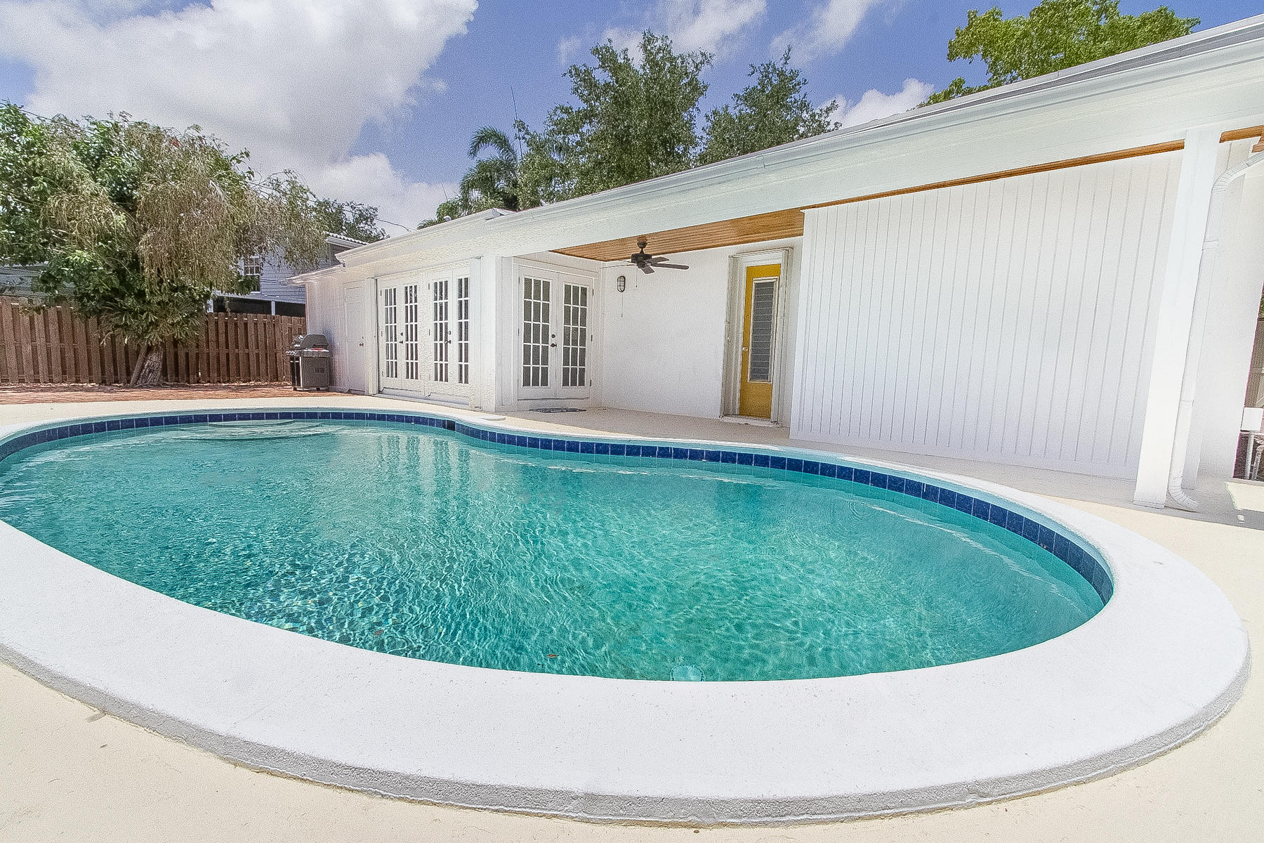 1188 Southwest 4th Street Boca Raton, FL 33486 - Photo 4 of 35 1188 SW 4th St. Boca Raton (29 of 31)
