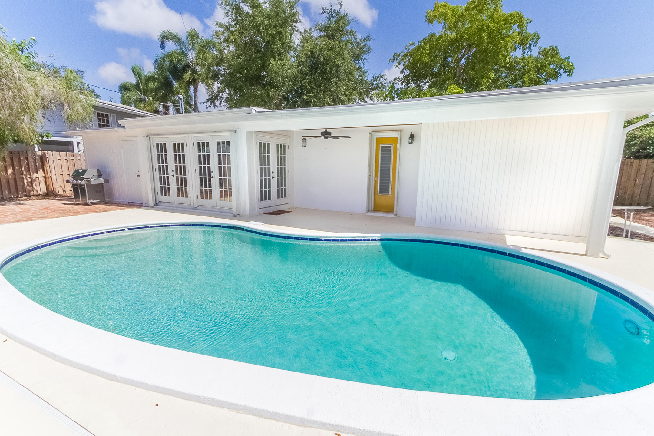 1188 Southwest 4th Street Boca Raton, FL 33486 - Photo 8 of 35 1188 SW 4th St. (6 of 7)