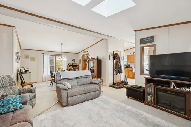 $139,000 | 66 Country Skyline Boulevard, Weathersfield, VT 05089