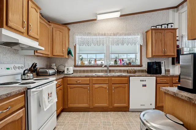 $139,000 | 66 Country Skyline Boulevard, Weathersfield, VT 05089