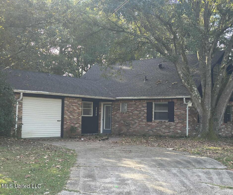 4302 Concord Street Pascagoula, MS 39581 - Photo 3 of 22 2
