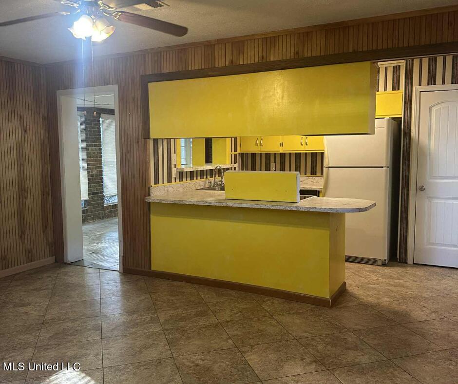 4302 Concord Street Pascagoula, MS 39581 - Photo 6 of 22 5