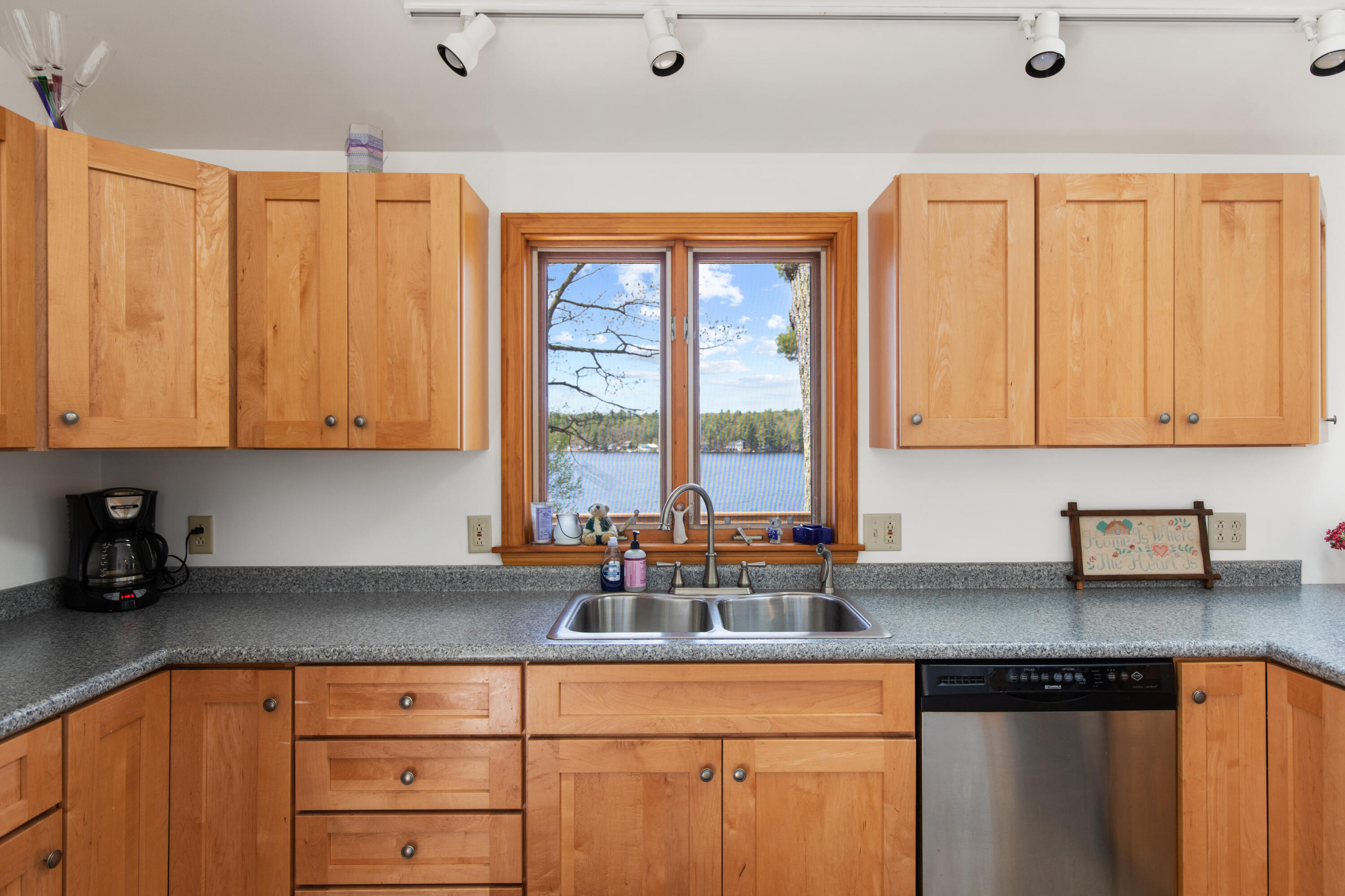 66 Birchwood Road Gray, ME 04039 - Photo 8 of 48 166BirchwoodGray_002