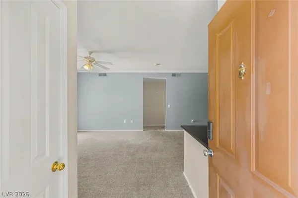 $1,595 | 2900 Sunridge Heights Parkway, Unit 822, Henderson, NV 89052