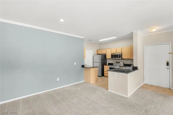 $1,595 | 2900 Sunridge Heights Parkway, Unit 822, Henderson, NV 89052