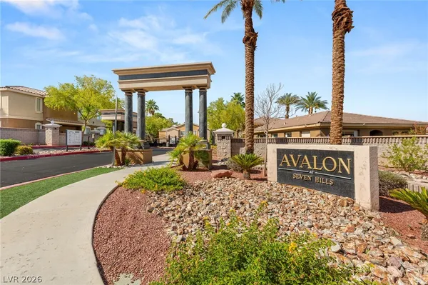 $1,595 | 2900 Sunridge Heights Parkway, Unit 822, Henderson, NV 89052