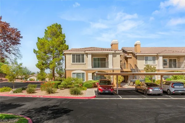 $1,595 | 2900 Sunridge Heights Parkway, Unit 822, Henderson, NV 89052