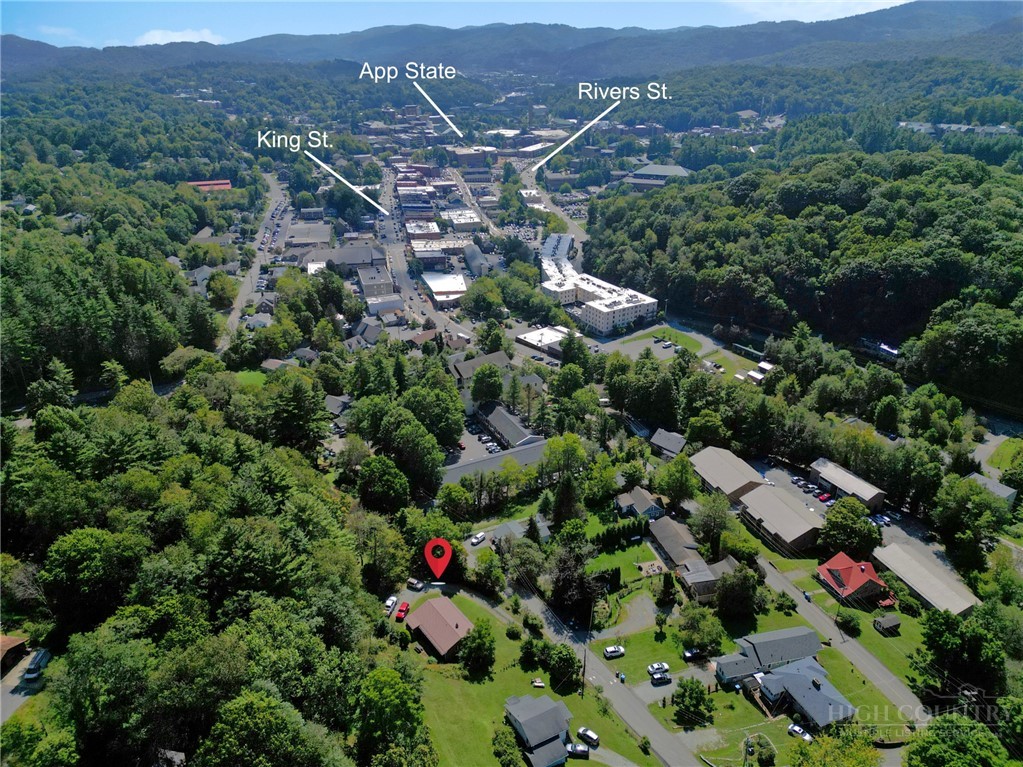 632 Queen Street Boone, NC 28607 - Photo 41 of 42 Gallery Image 41