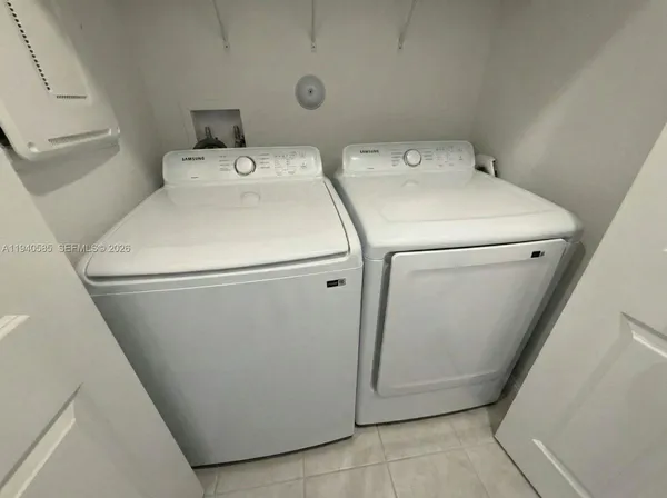 $3,400 | 15955 Southwest 2nd Street, Unit 15955, Pembroke Pines, FL 33027