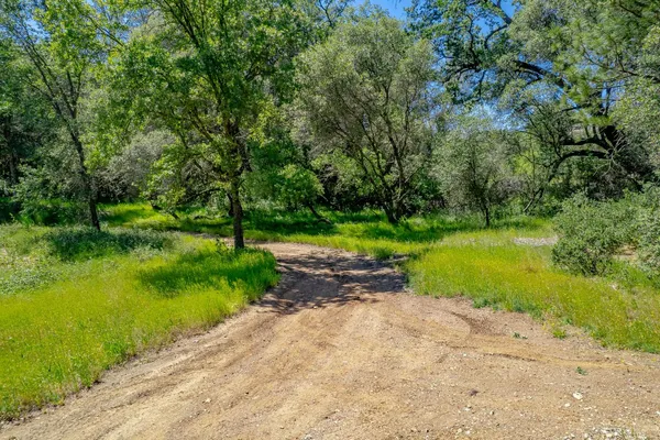 $90,000 | 0 West Eric W. Rood Memorial Expressway, Penn Valley, CA 95946