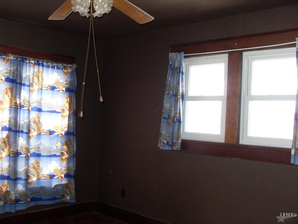 1408 S Road Garrett, IN 46738 - Photo 9 of 13 Gallery Image 9