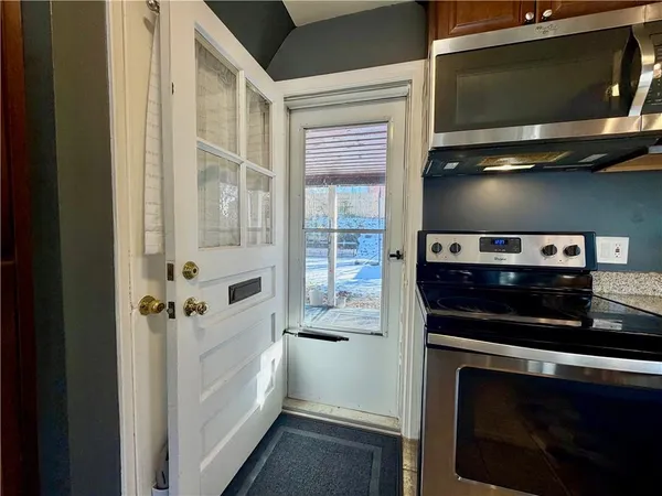 $2,300 | 1130 McCabe Street, Pittsburgh, PA 15201