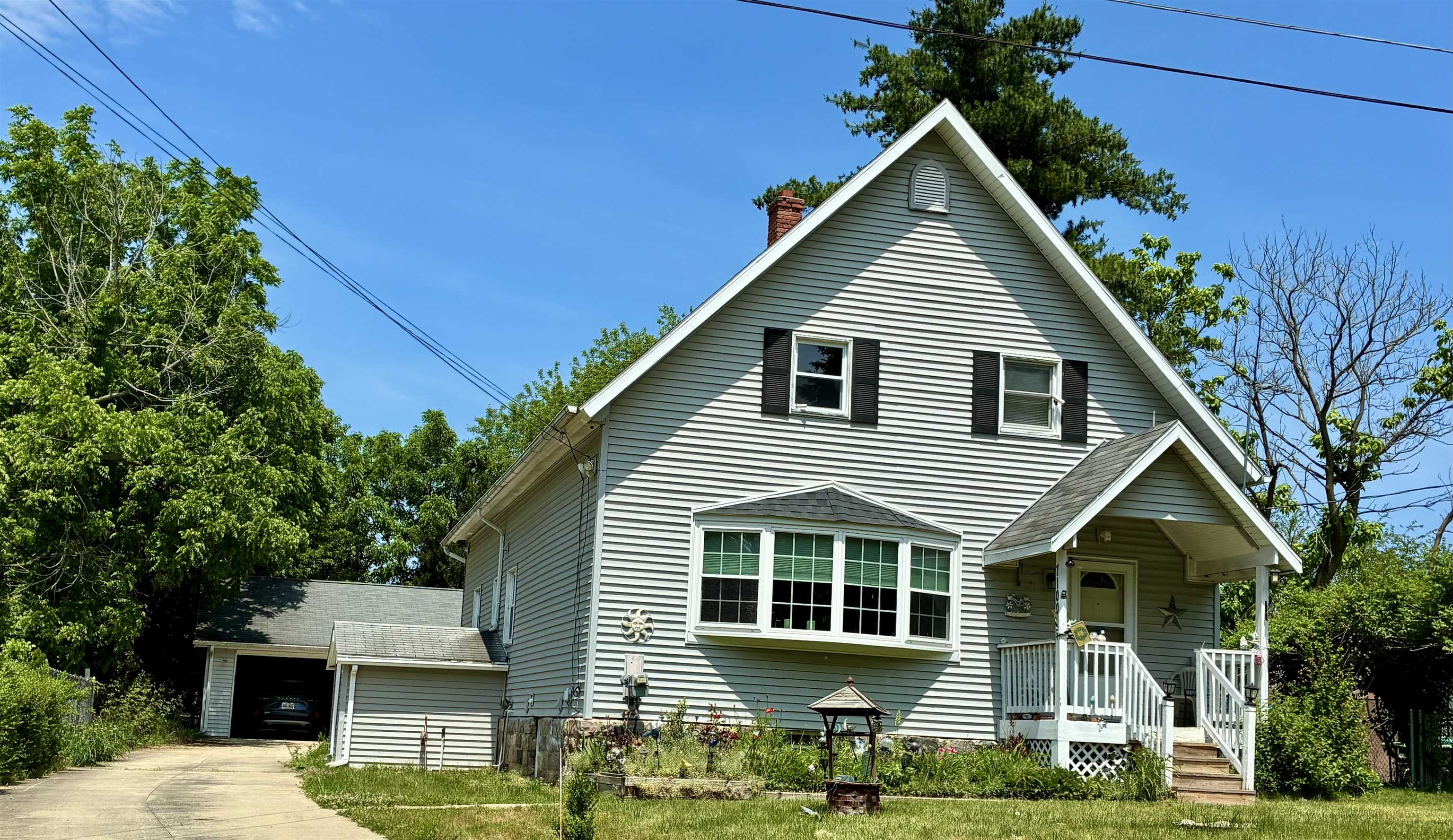 7100 Lynn Street Perry, MI 48872 - Photo 2 of 43