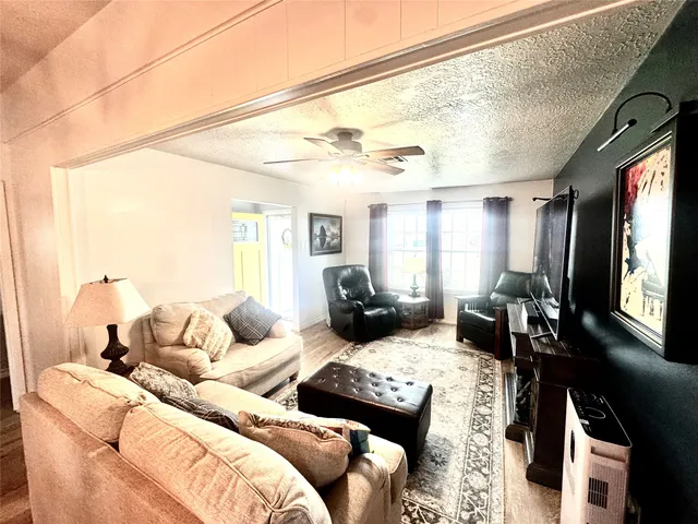 $258,500 | 1029 Vine Drive, Angleton, TX 77515