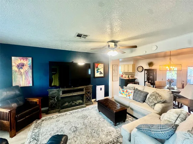 $258,500 | 1029 Vine Drive, Angleton, TX 77515