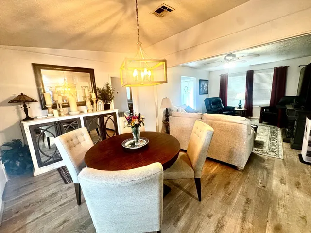 $258,500 | 1029 Vine Drive, Angleton, TX 77515