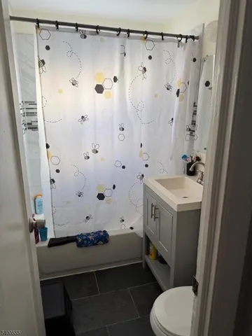 $1,655 | 719 Thomas Street, Unit 2R, Elizabeth, NJ 07202