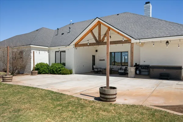 $949,900 | 7707 North County Road 3240, Idalou, TX 79329