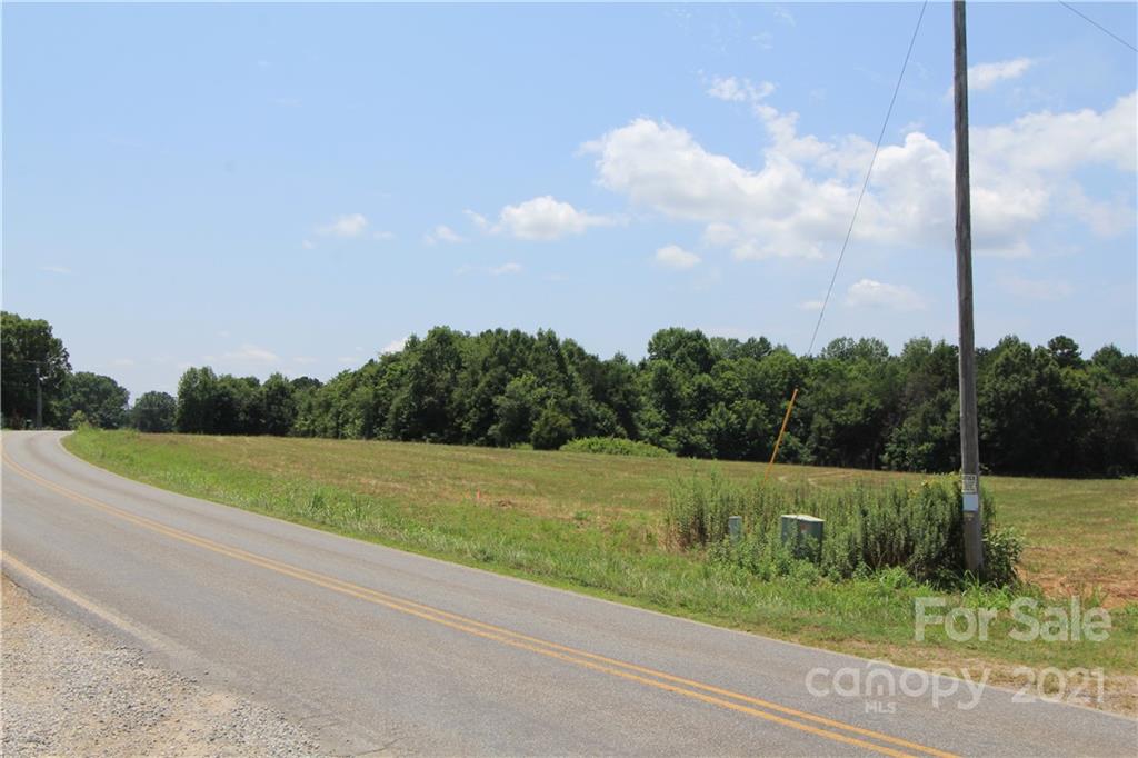 8 Patterson Farm Road, Unit 8 Mooresville, NC 28115 - Photo 1 of 3 Gallery Image 1