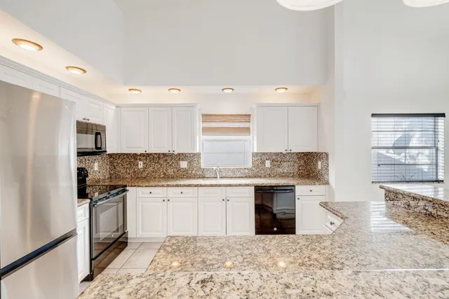 $324,900 | 3962 Dafilee Circle, West Palm Beach, FL 33417