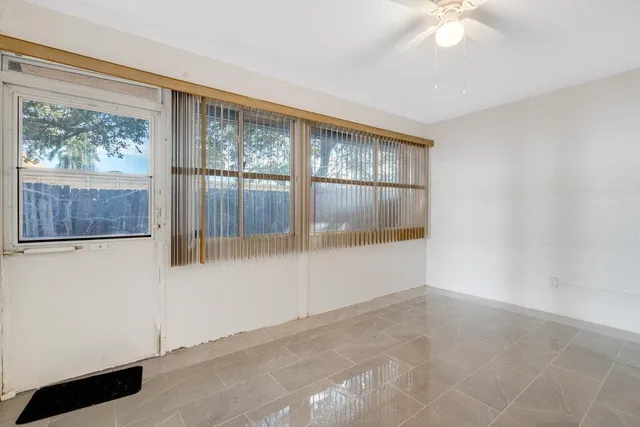 $324,900 | 3962 Dafilee Circle, West Palm Beach, FL 33417